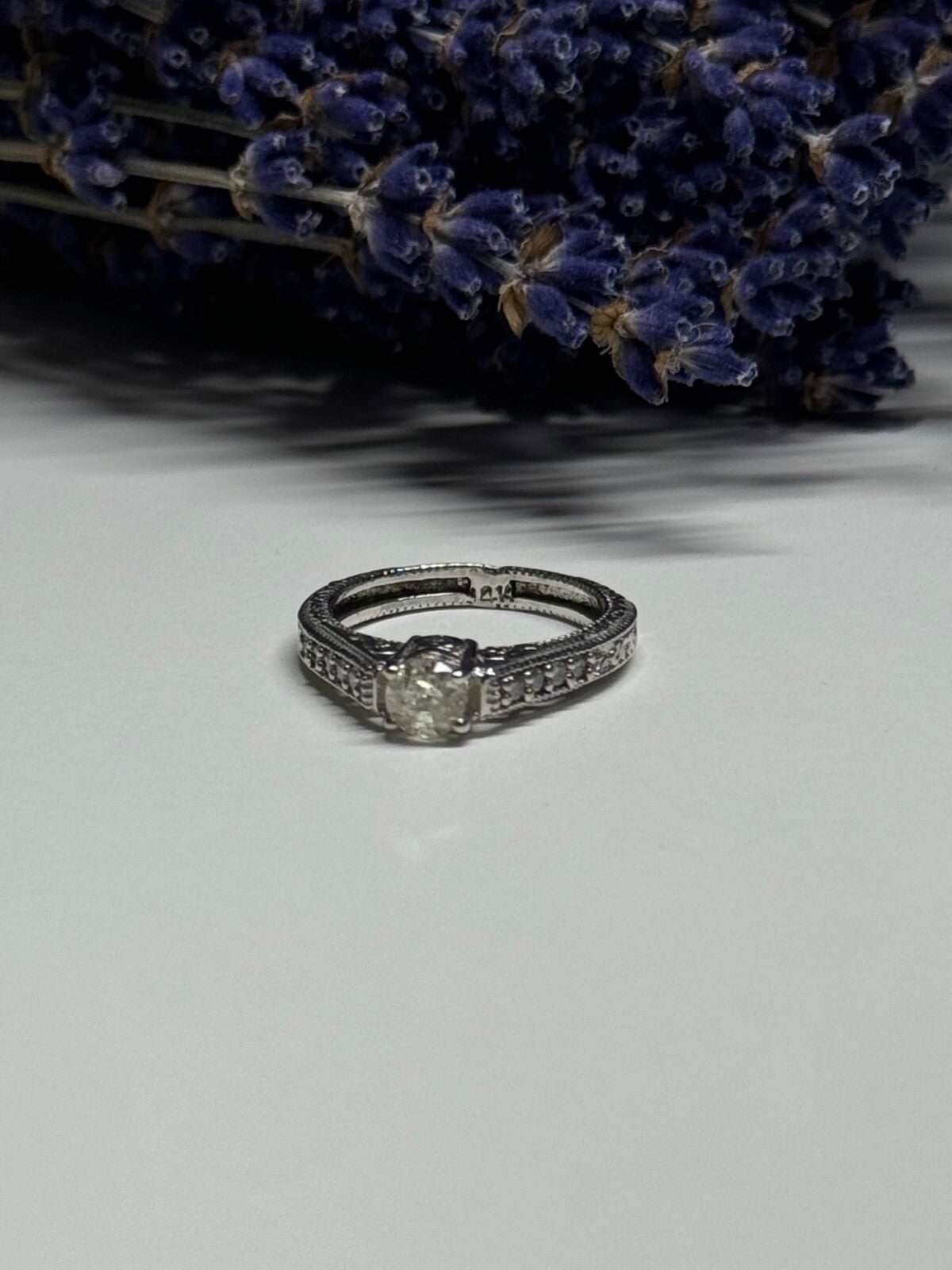 10K White Gold Ring Sapphire Size 6.5