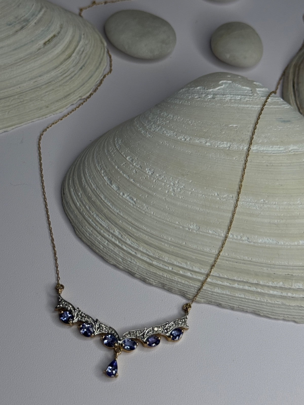 VJL 10K Yellow Gold Tanzanite & Diamond Necklace Length 18 inch