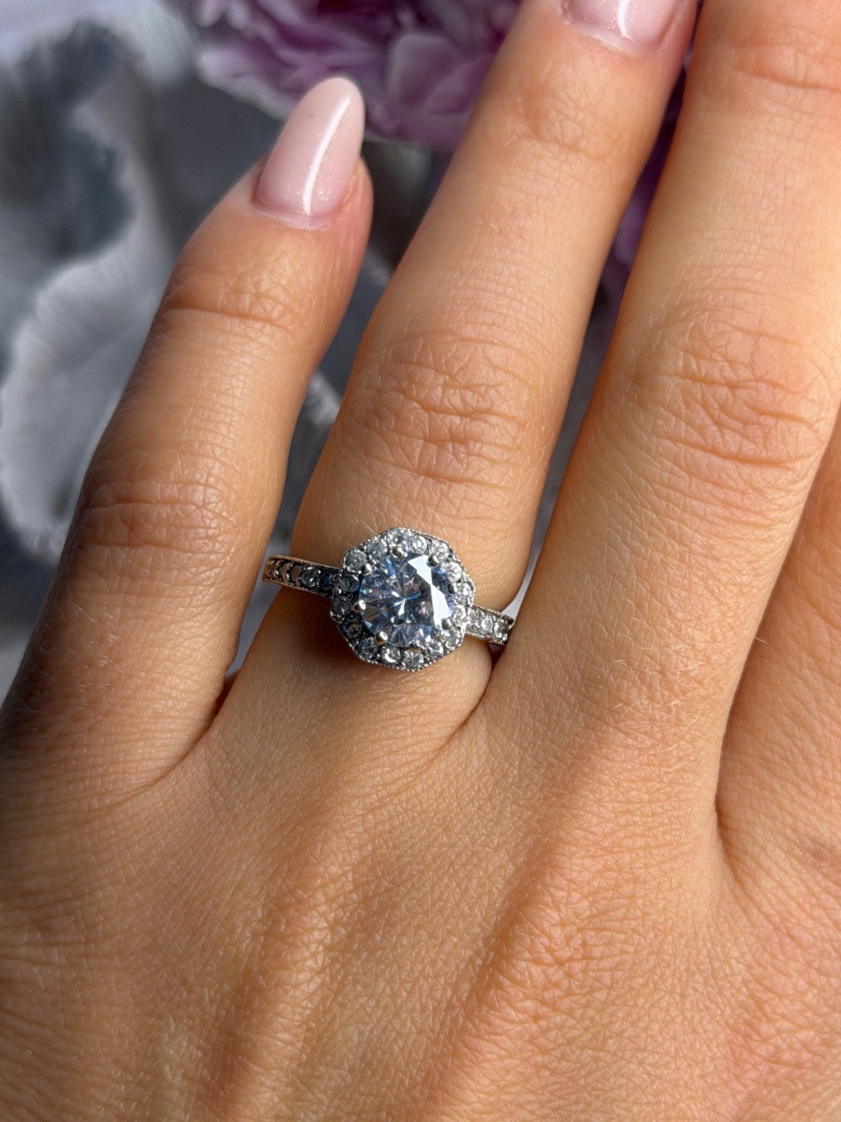Beautiful 925 Sterling Silver Cz Ring Size 6