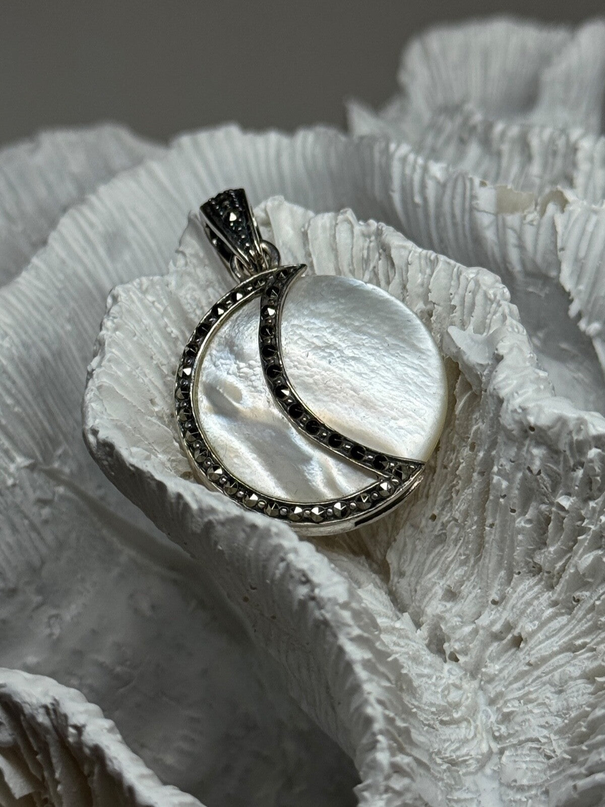 925 Sterling Silver Abalone Pendant Length 1.4 In