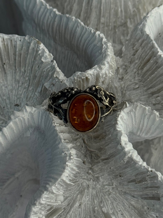 Vintage 925 Sterling Silver Amber Ring Size 8