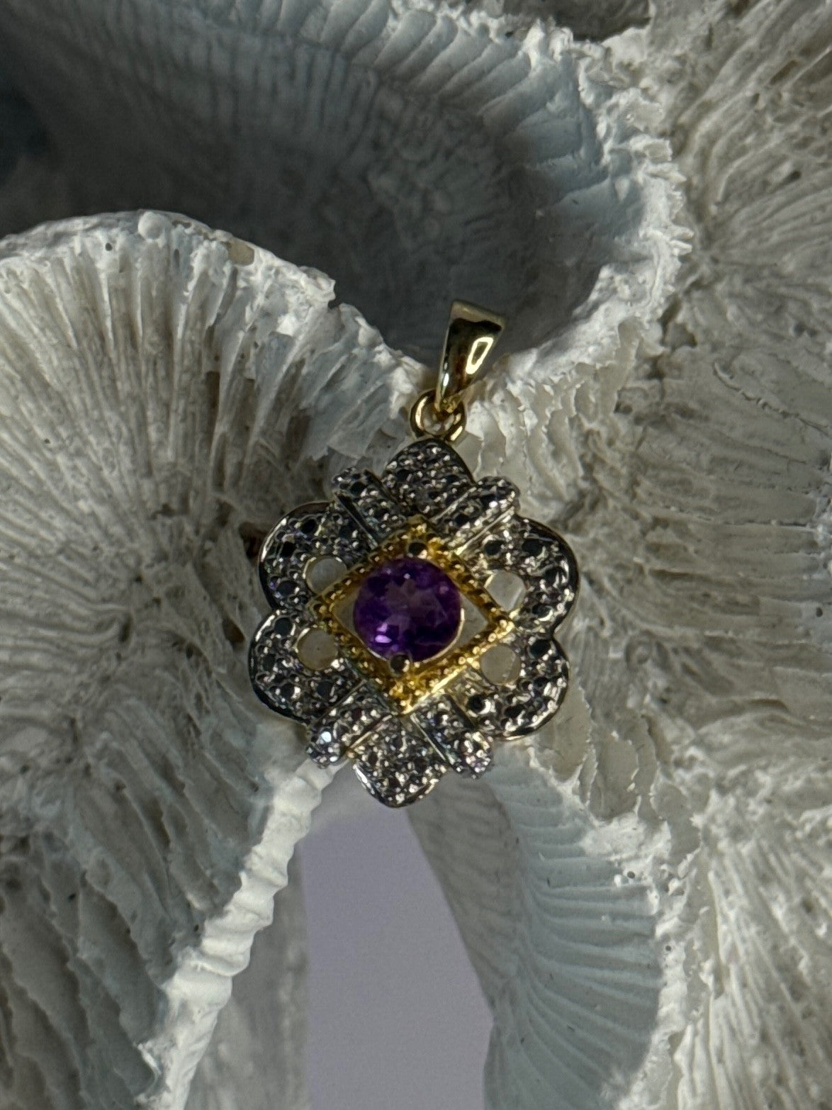 925 Sterling Silver Gold Plated Amethyst Pendant Length 1 Inch
