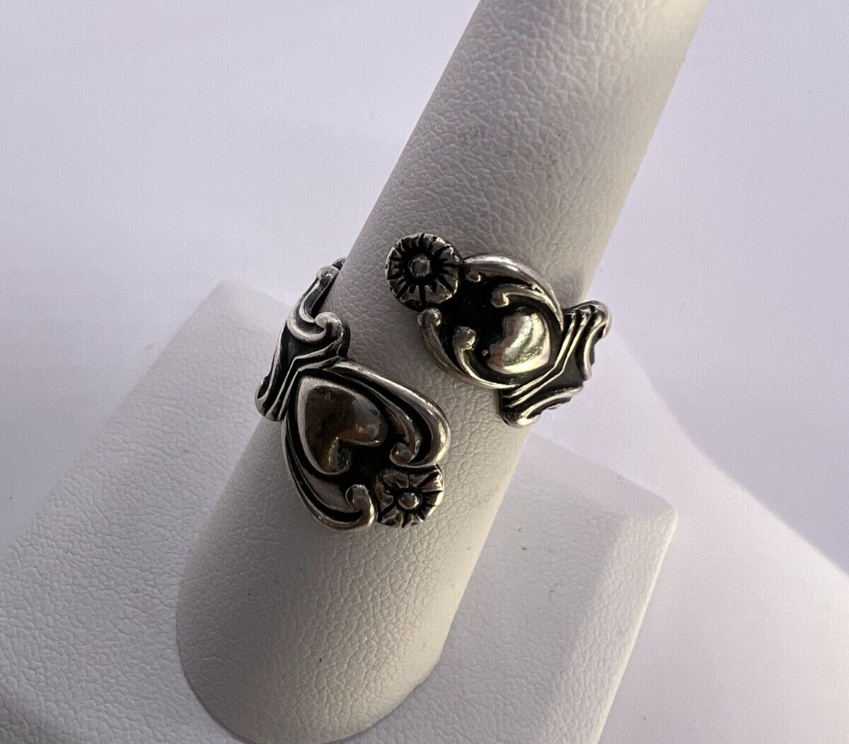Vintage 925 Sterling Silver Ring Avon Size 7