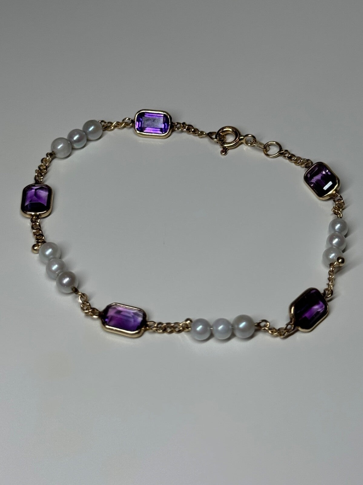 14K Yellow Gold Amethyst & Pearls Bracelet Length 7