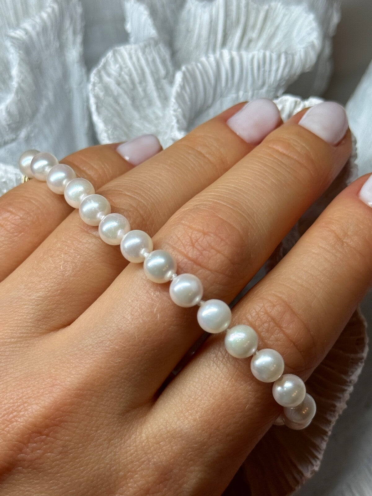14K Yellow Gold Clasp Fresh Water Pearl Bracelet 7 Inch