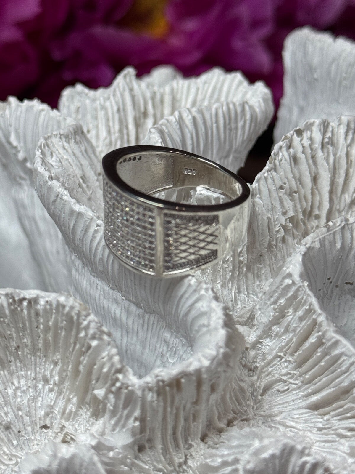 925 Sterling Silver Diamonds Ring Size 8.5