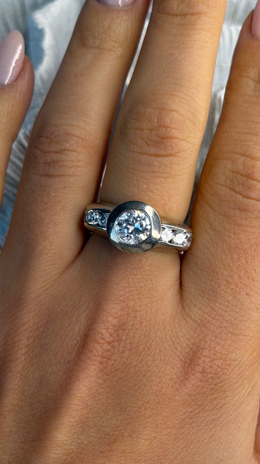 Elegant 925 Sterling Silver Cz Ring Size 8