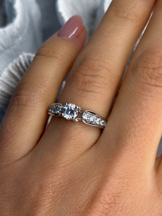 GOC 925 Sterling Silver Cz 1 ct Ring Size 7