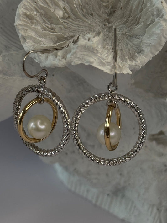 Elegant Design 925 Sterling Silver Gold Plated Part Pearl Earrings Length 1.30