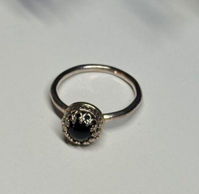 925 Sterling Silver Onyx Ring Size 7.5