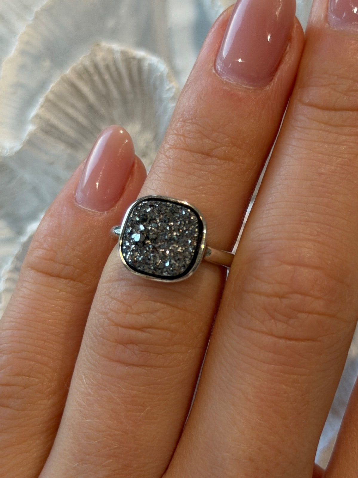 925 Sterling Silver Black Druzy Quartz Ring Size 5