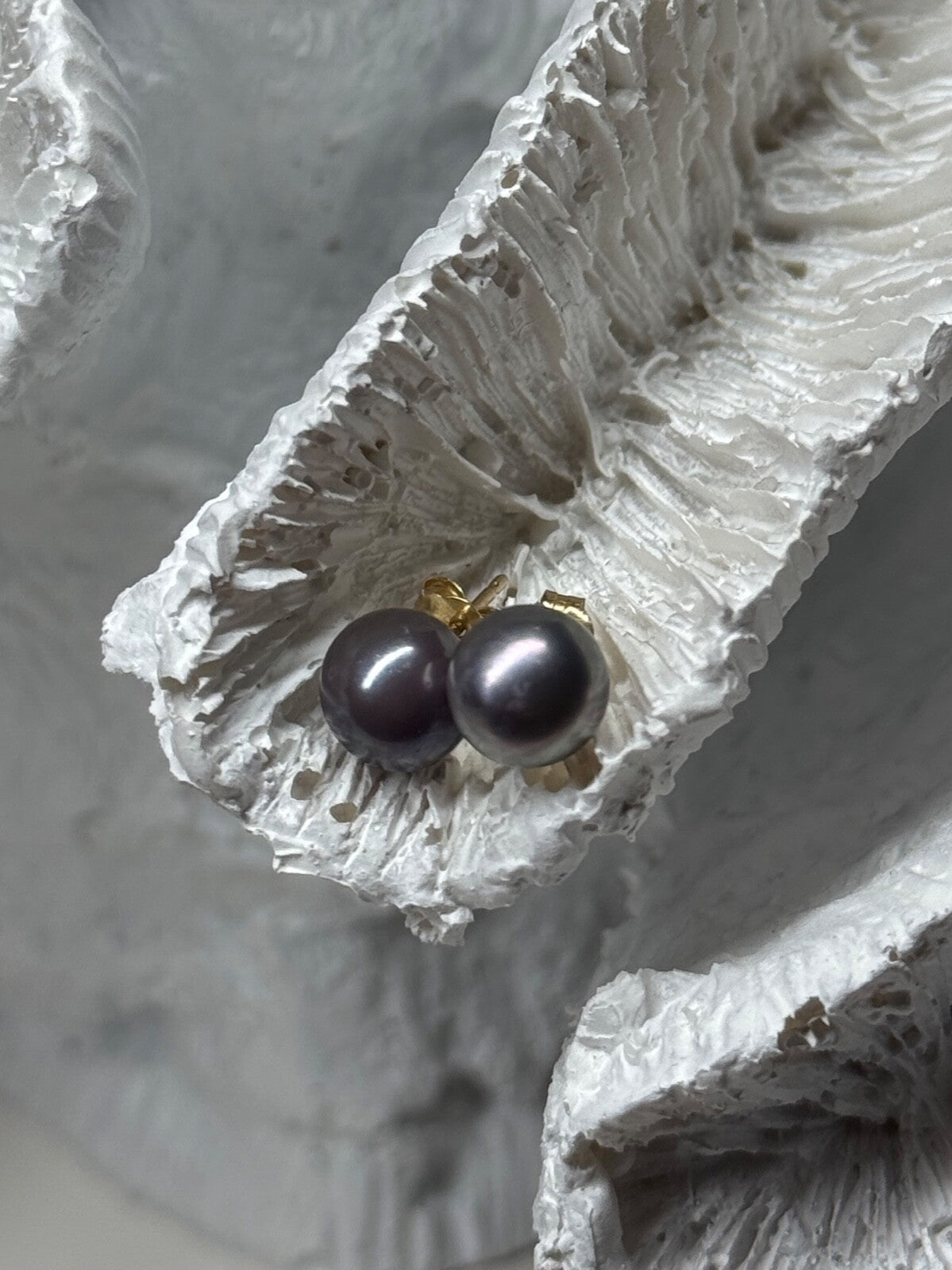 14K Yellow Gold Pearl Earrings