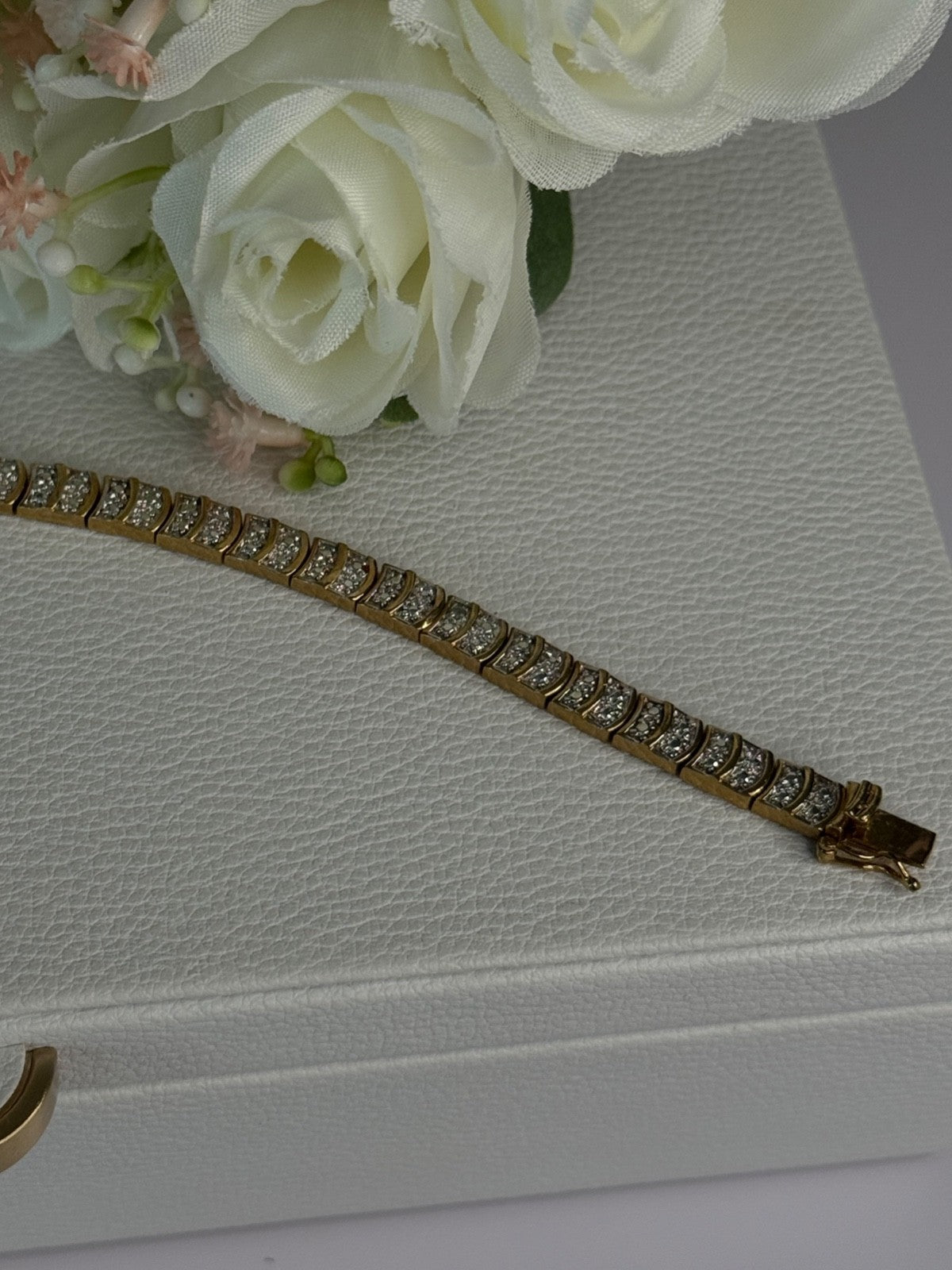 Charming 925 Sterling Silver Gold Plated Bracelet Length 8 Inch