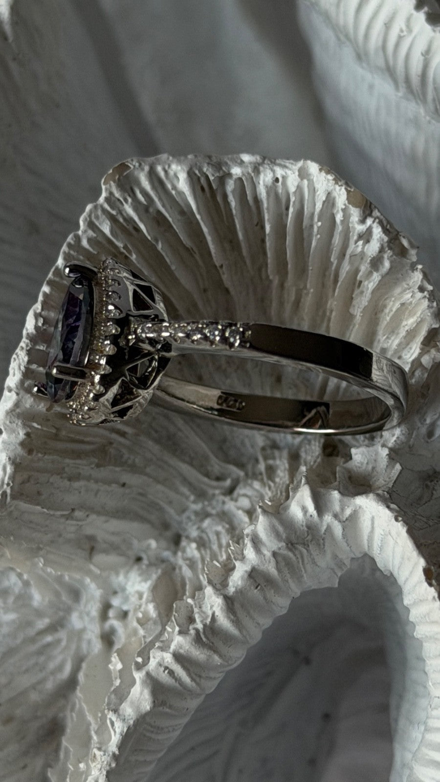 925 Sterling Silver Mystic Topaz & Cz Ring Size 7