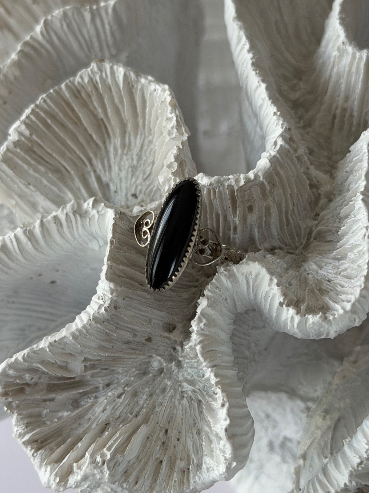 Vintage 925 Sterling Silver Black Onyx Ring Size 4