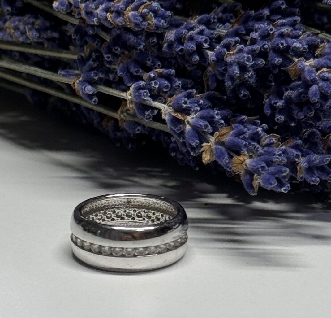 925 Sterling Silver CZ Ring Size 6