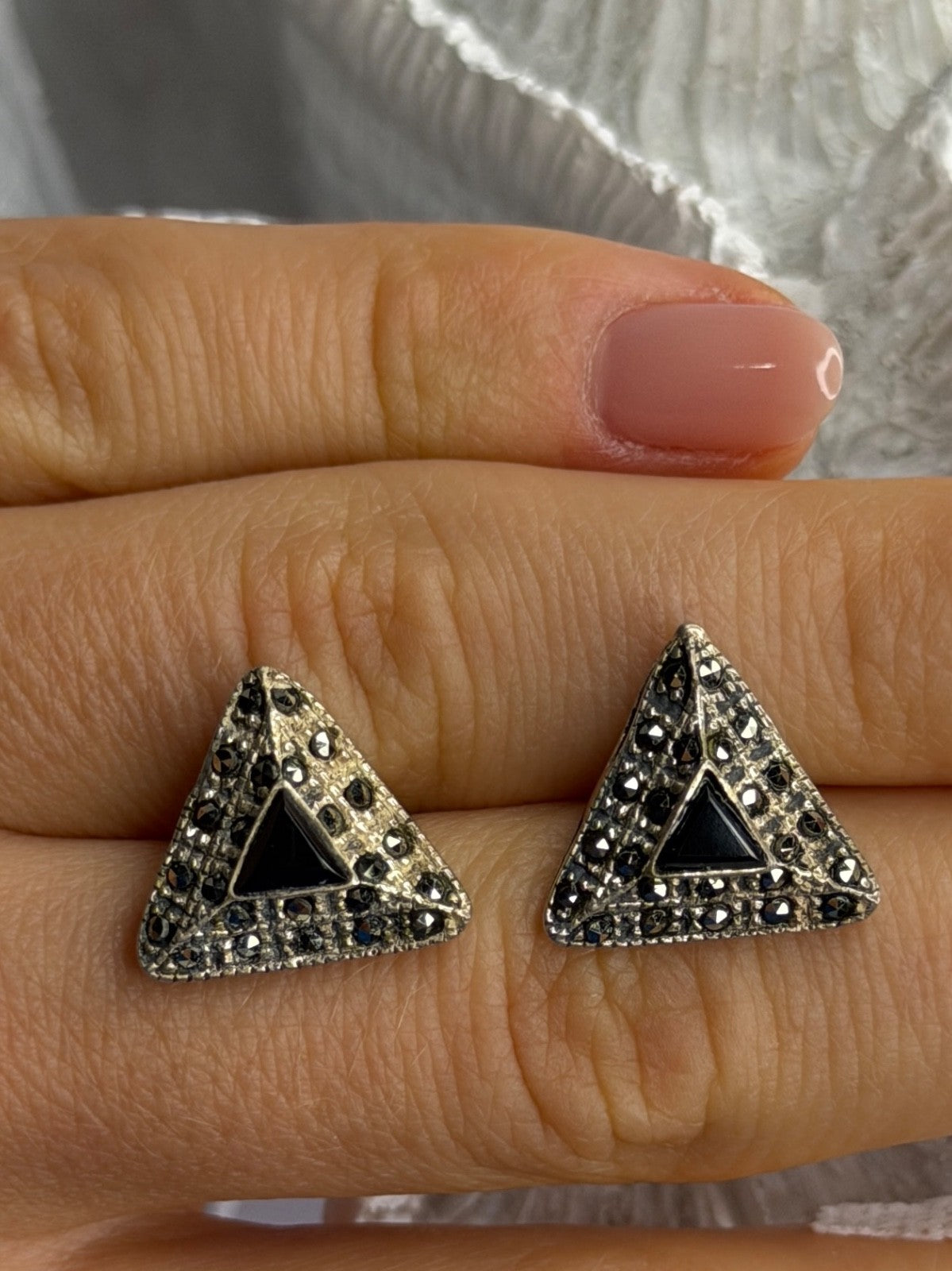 Vintage 925 Sterling Silver Onyx & Marcasite Earrings