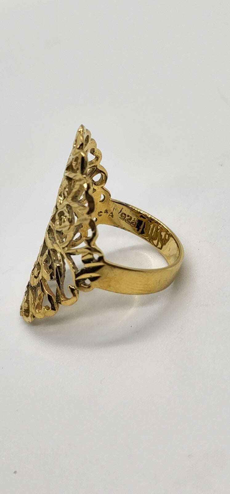 925 Sterling Silver Gold Tone Ornate Shield Ring Size 8
