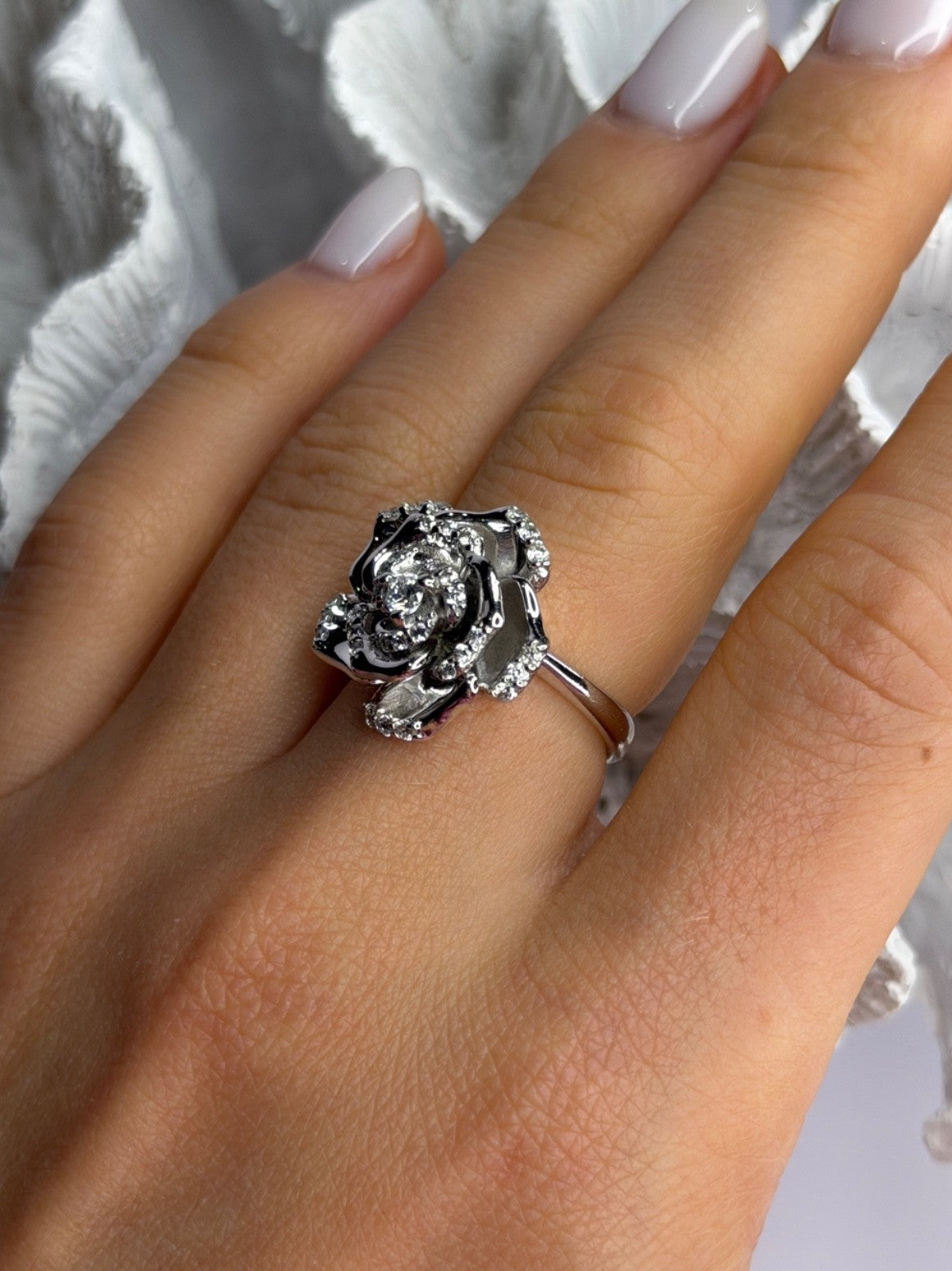 925 Sterling Silver Flower Cz Ring Size 7
