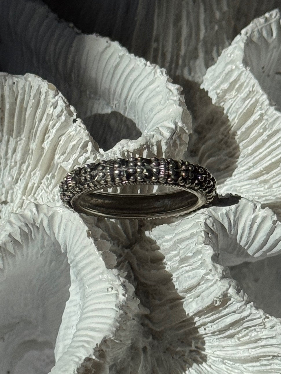 925 Sterling Silver Marcasite Band Ring Size 8