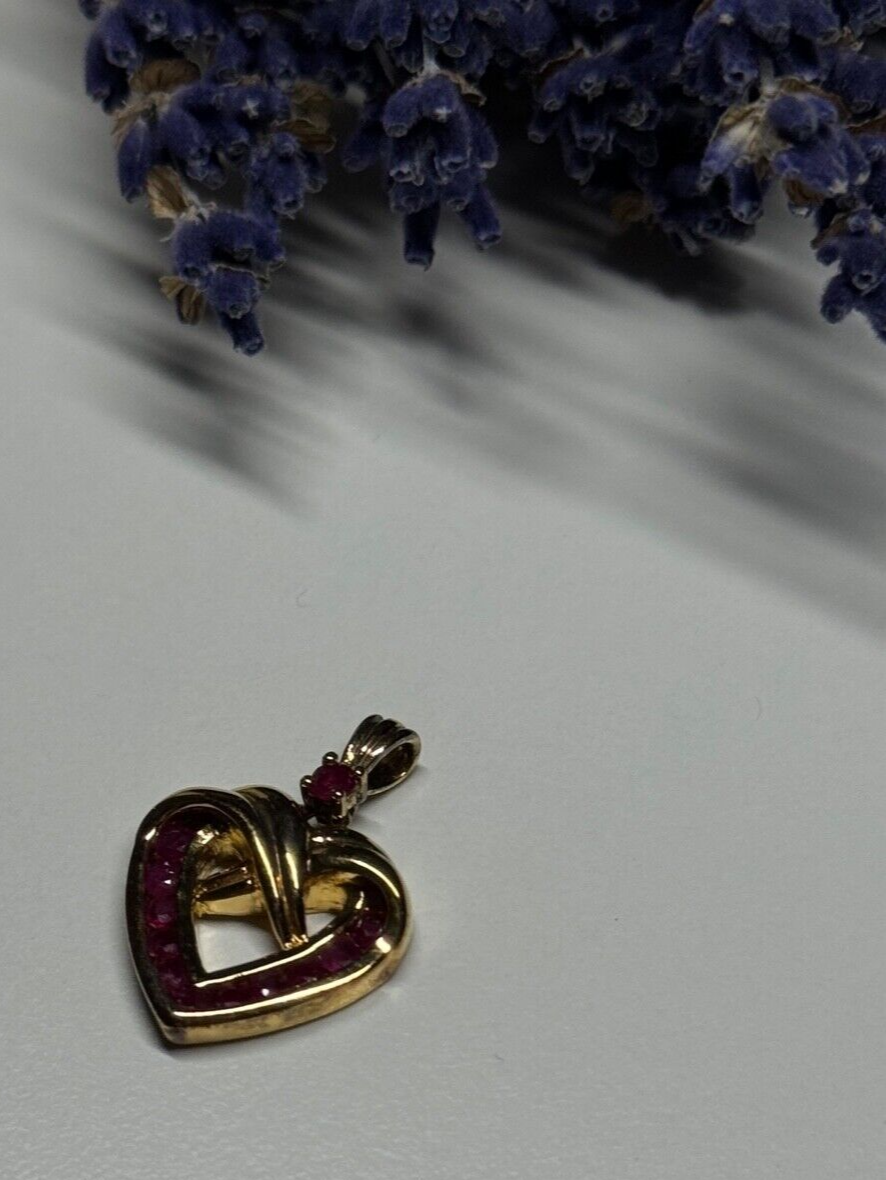 925 STERLING SILVER GOLD PLATED SPINEL HEART PENDANT