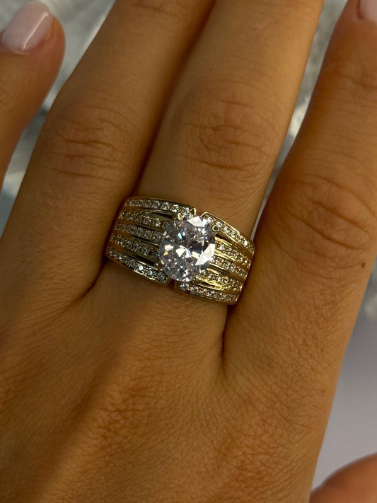 Beautiful 925 Sterling Silver Gold Plated CZ Ring Size 9