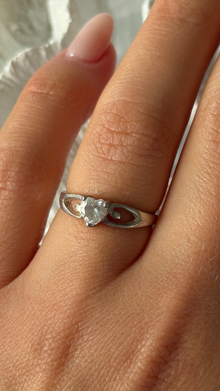 925 Sterling Silver White Topaz Heart Ring Size 6.5