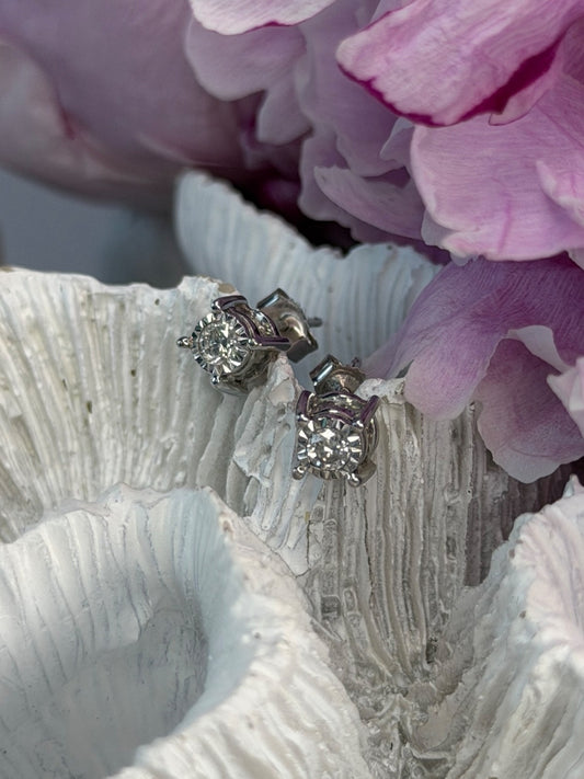 ZEI 14K White Gold Diamond tcw 0.14 ct Stud Earrings
