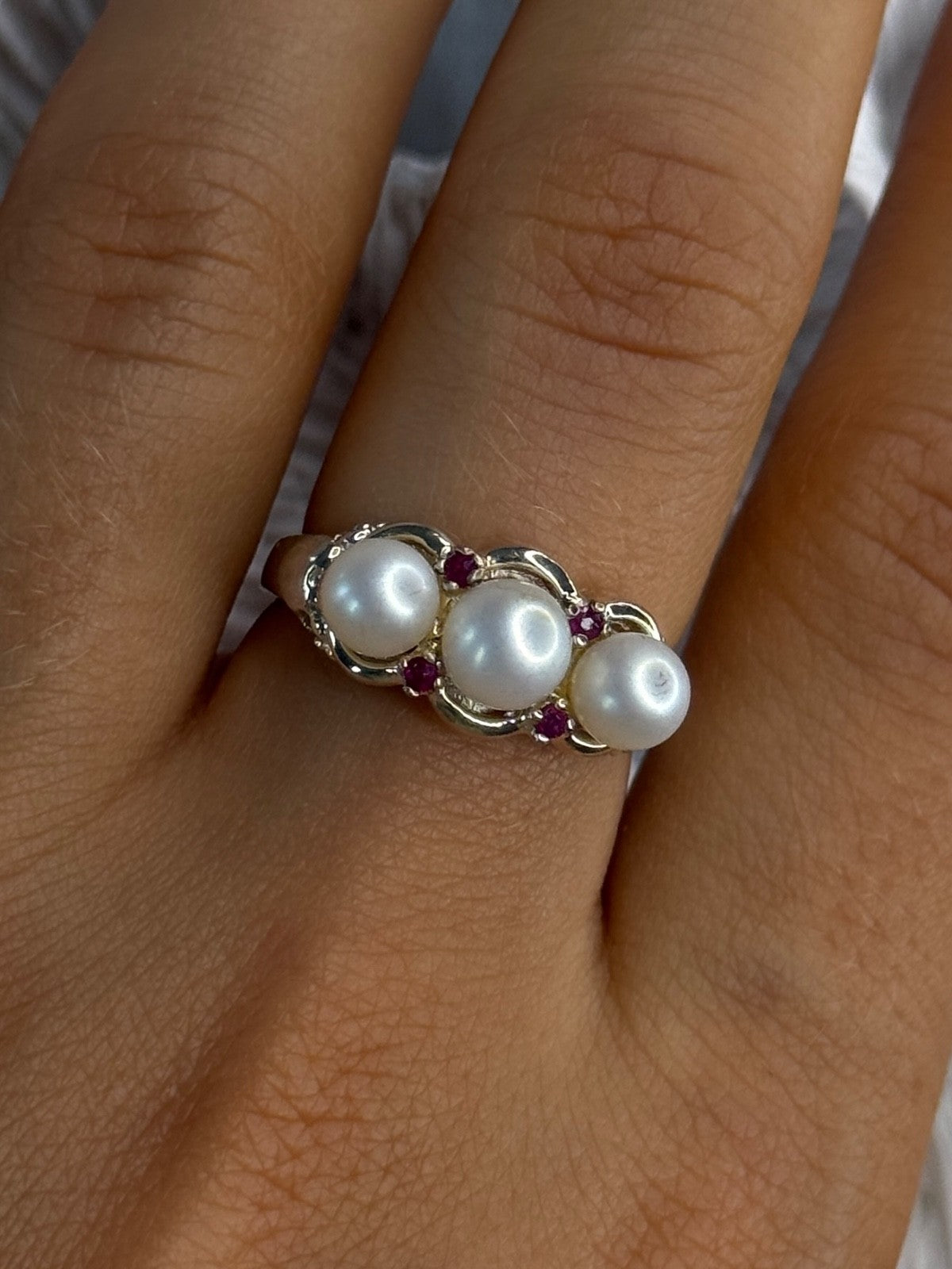 925 Sterling Silver Pearl & Ruby Ring Size 8