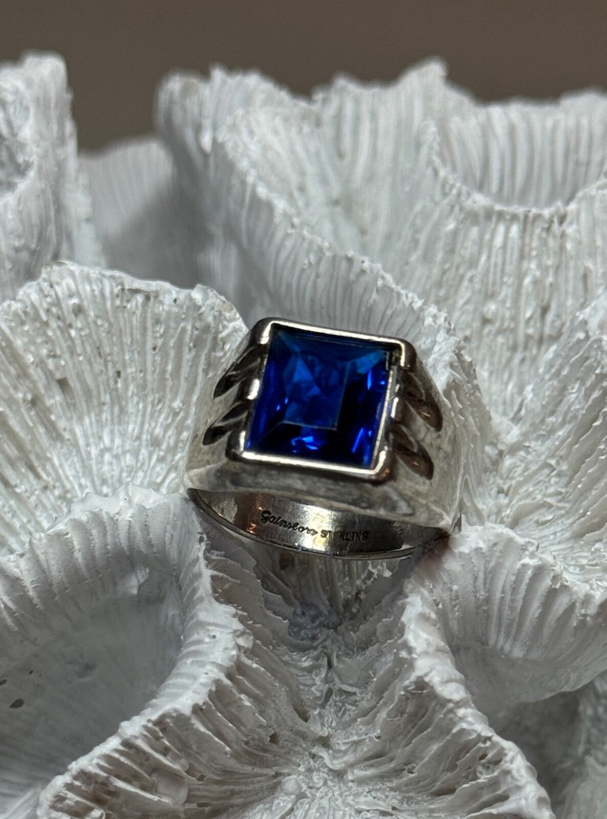 925 Sterling Silver Gainsboro Sapphire Men'S Ring Size 9