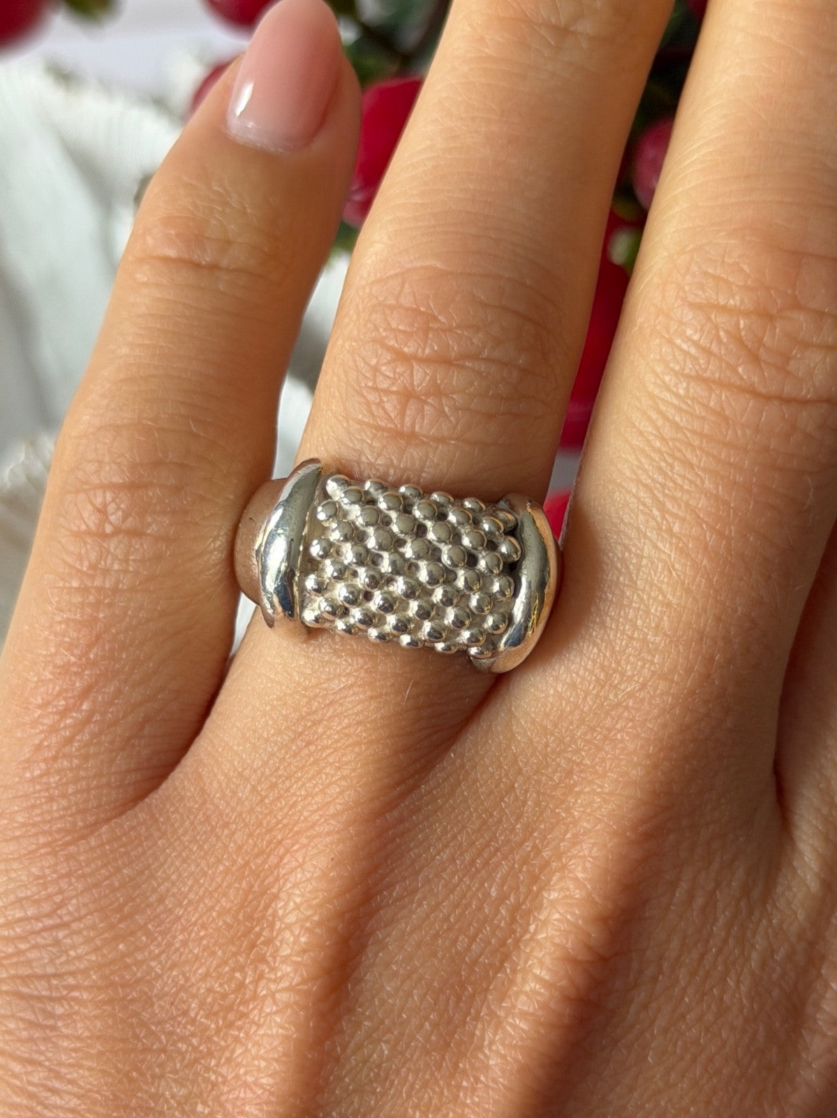 Unique Design 925 Sterling Silver Ring Size 7.5