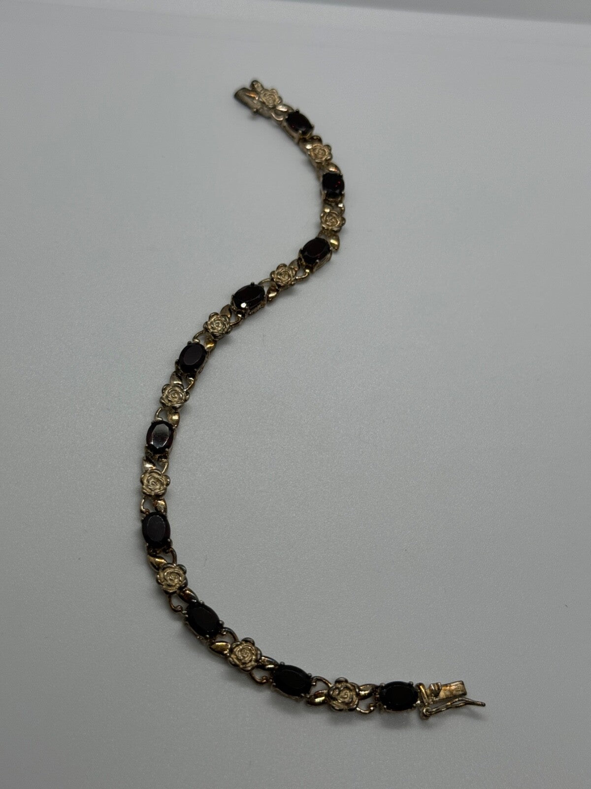 925 Sterling Silver Garnet Flowers Bracelet