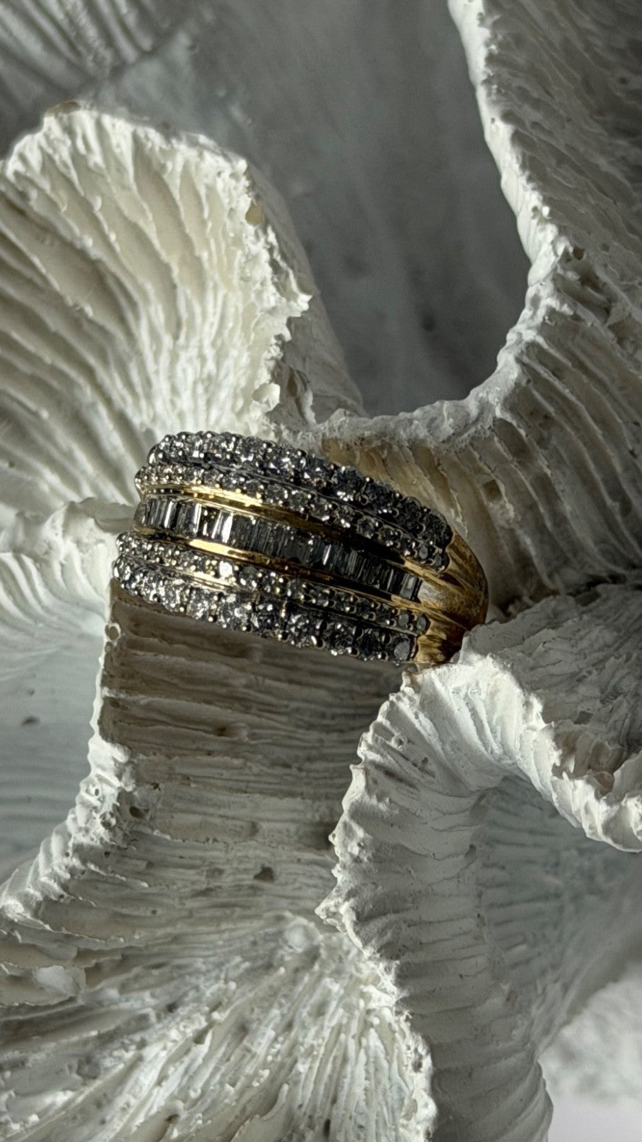 10K Yellow Gold Diamonds 1 carat Ring Size 7