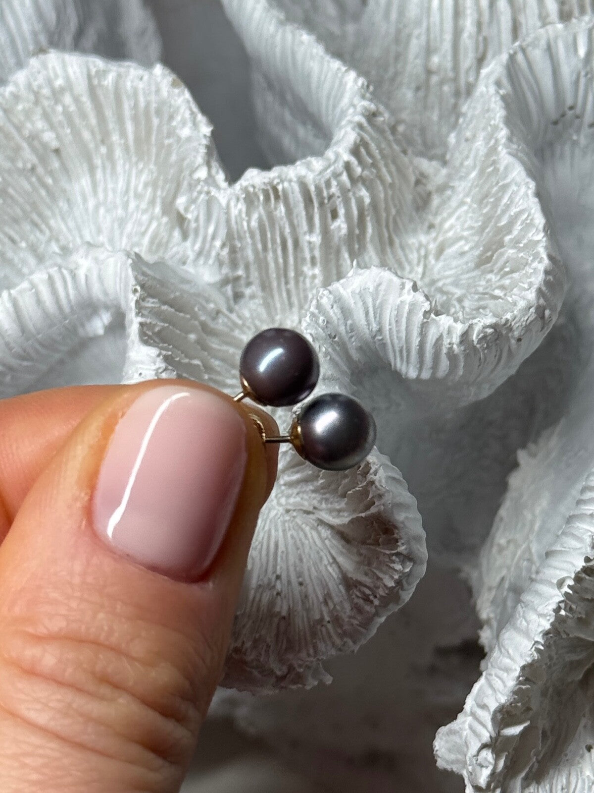 14K Yellow Gold Pearl Earrings