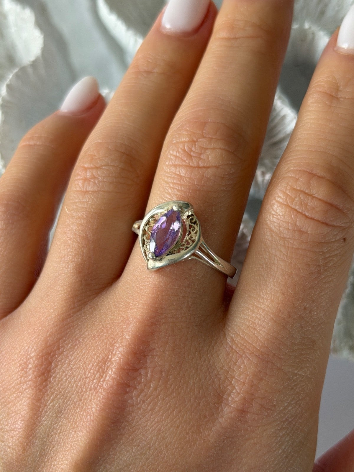 Avon 925 Sterling Silver Amethyst Ring Size 10