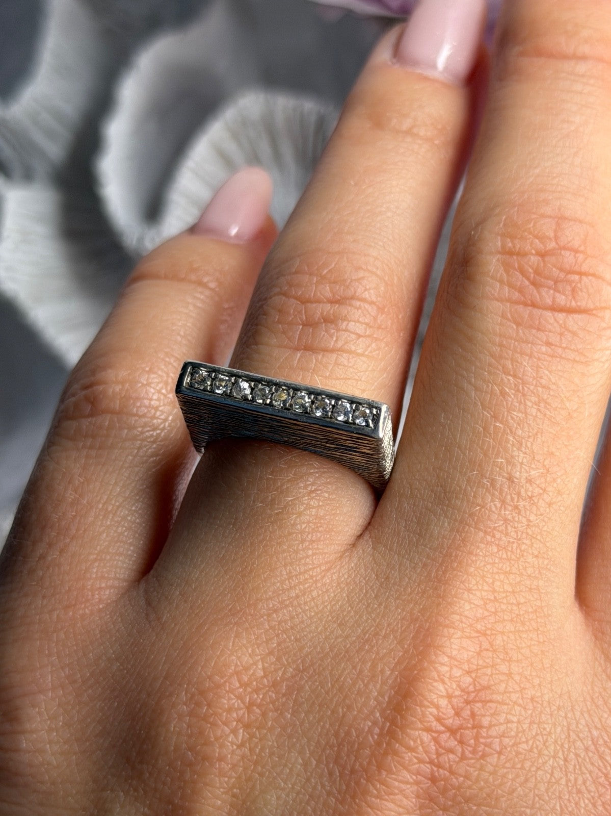 Unique Design 925 Sterling Silver Cz Ring Size 6