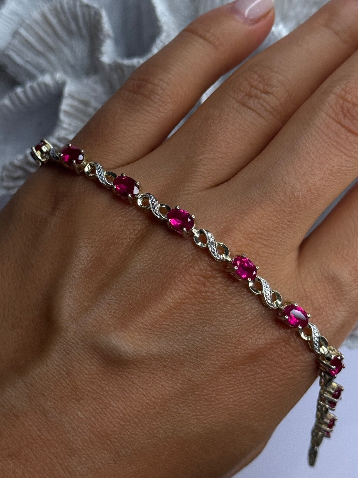 Lovely 925 Sterling Silver Ruby Bracelet Length 7