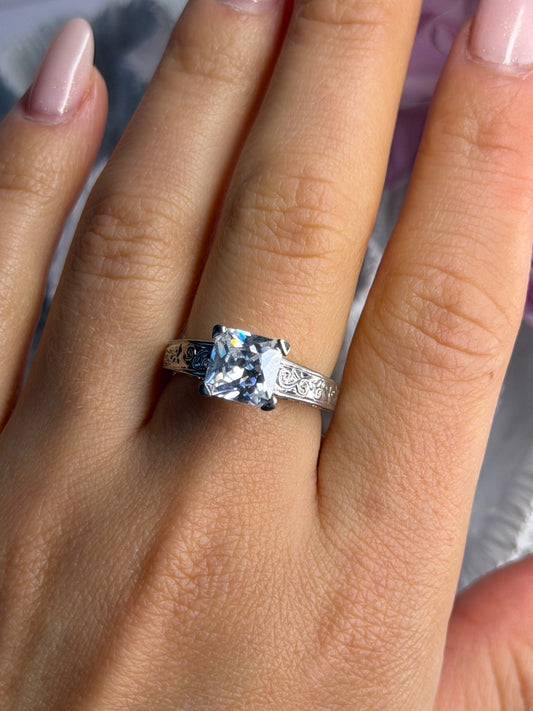 RP 925 Sterling Silver Cz Ring Size 8