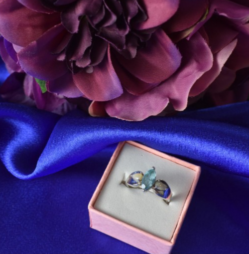 925 Sterling Silver Blue Topaz & Opal Ring Size 6.5