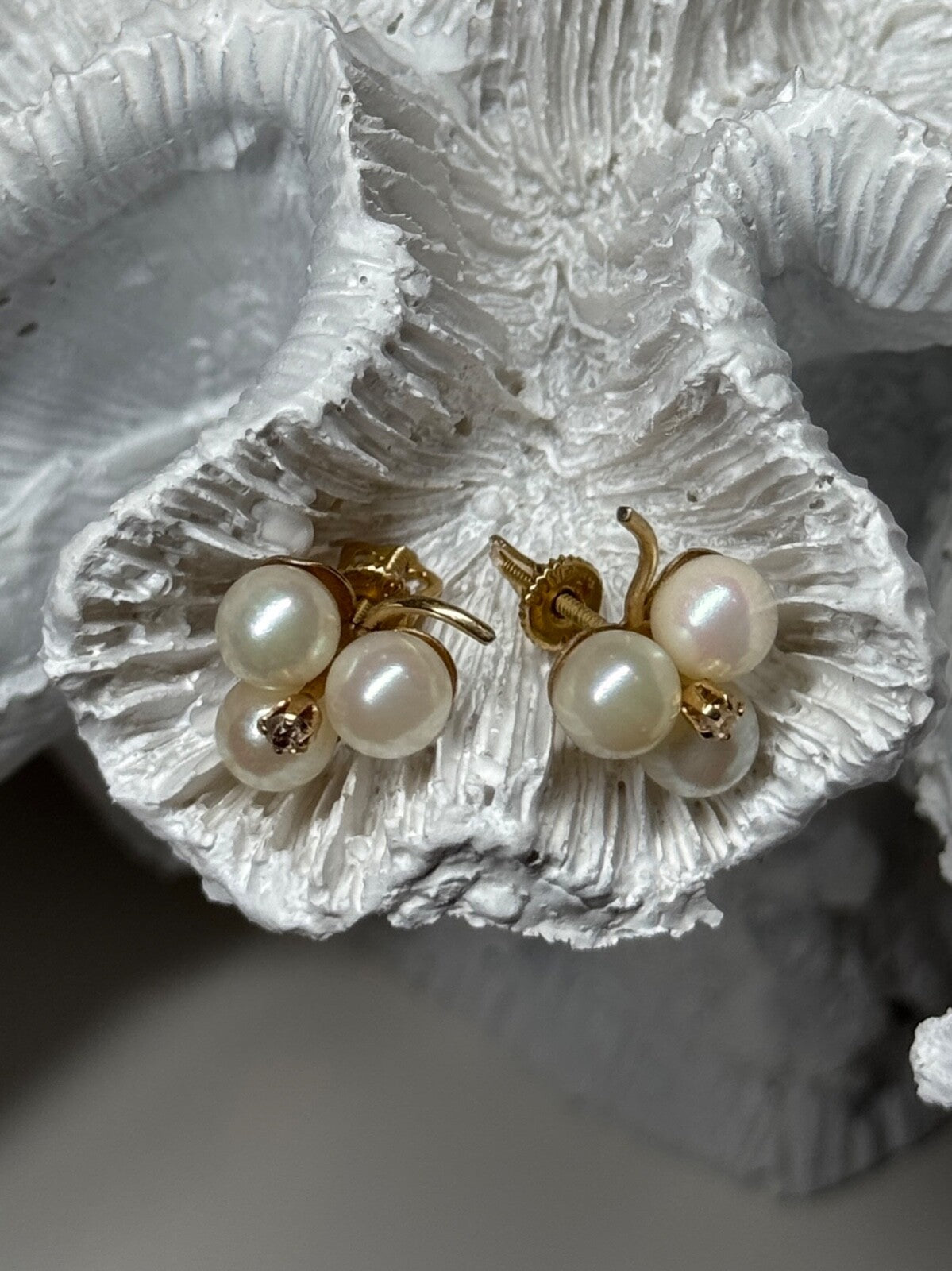 10K Yellow Gold Pearls & Diamonds Earrings Length 0.5 Inch