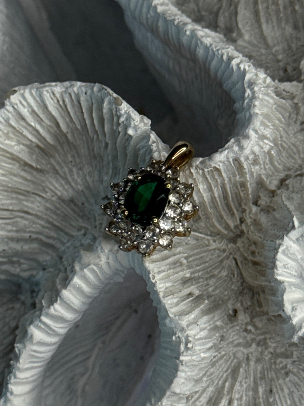 925 Sterling Silver Gold Plated Emerald & Beryl Pendant Length 0.80 Inch