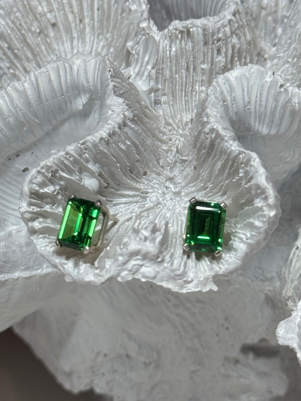 925 Sterling Silver Green Peridot Earrings Length 8 Mm