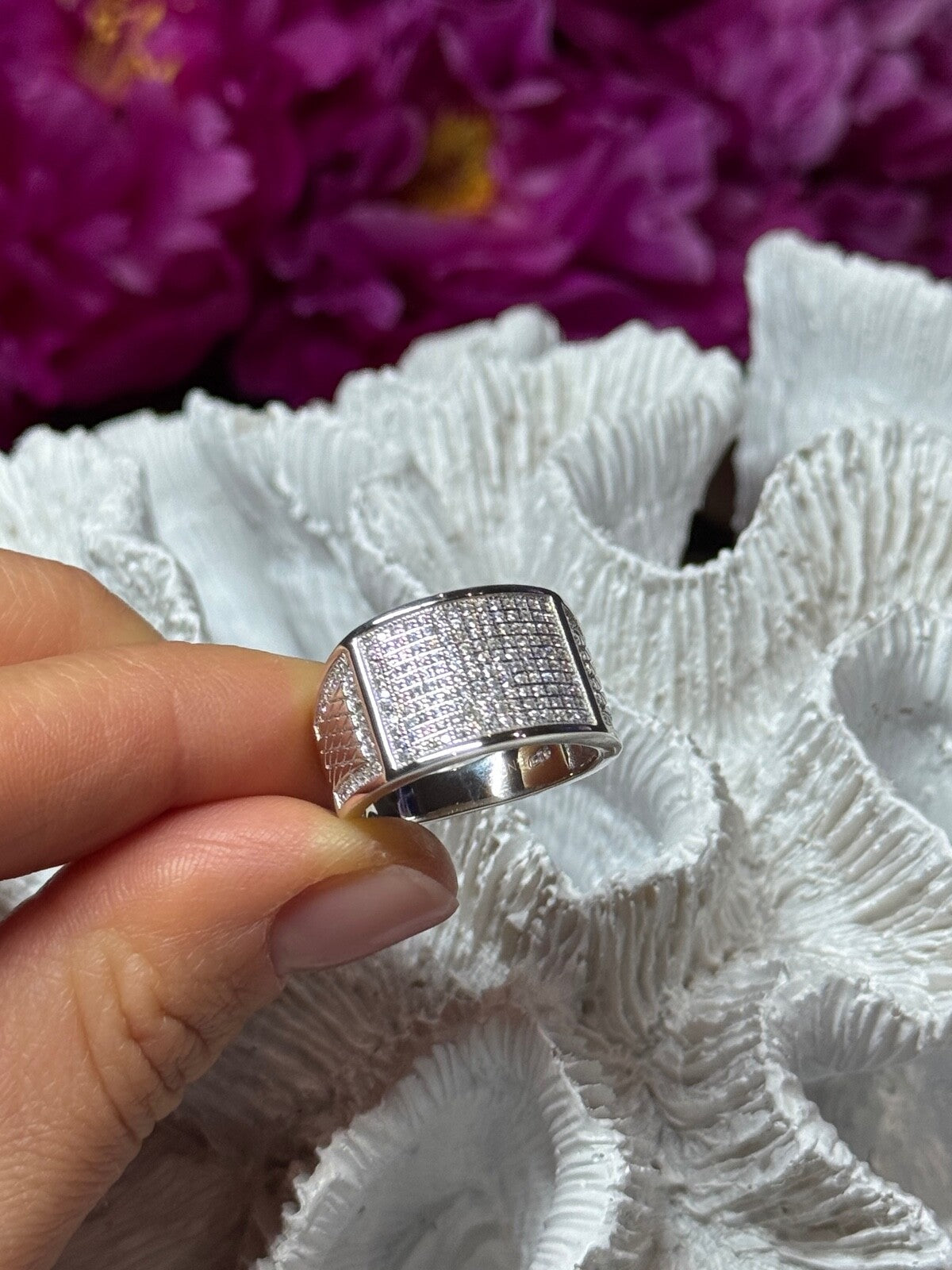 925 Sterling Silver Diamonds Ring Size 8.5