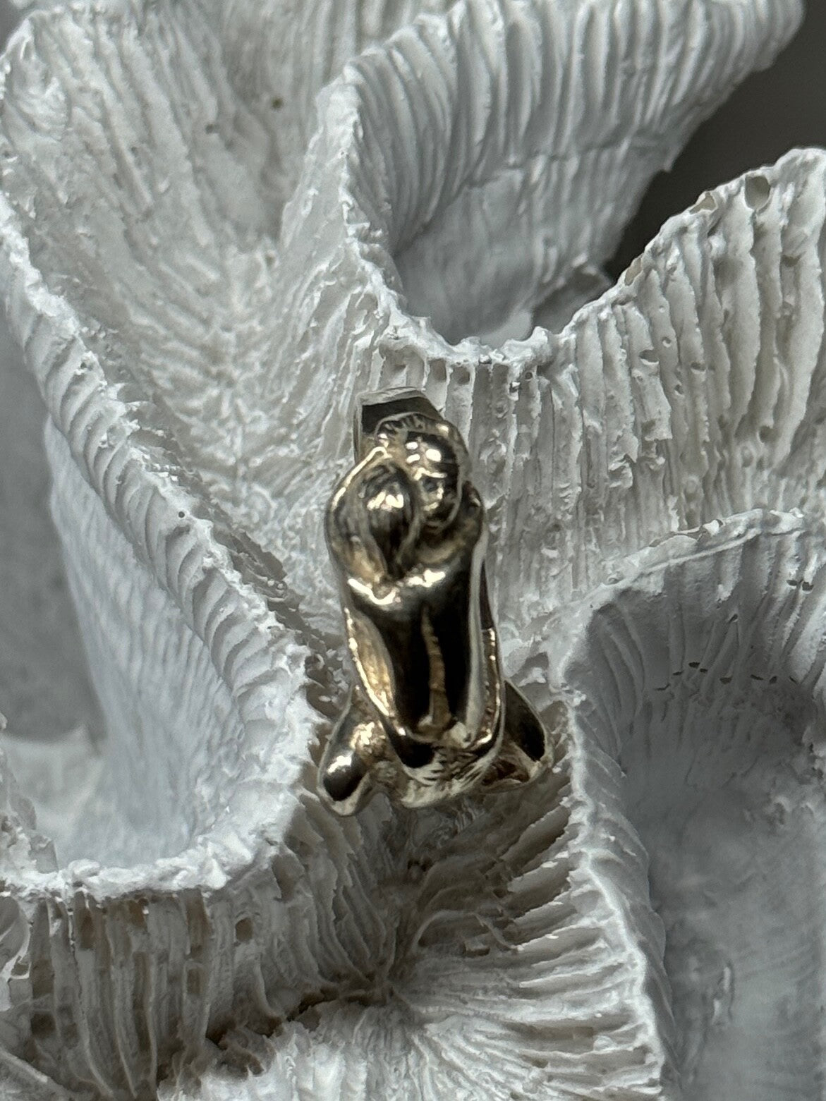 925 Sterling Silver Kamasutra Ring Size 7