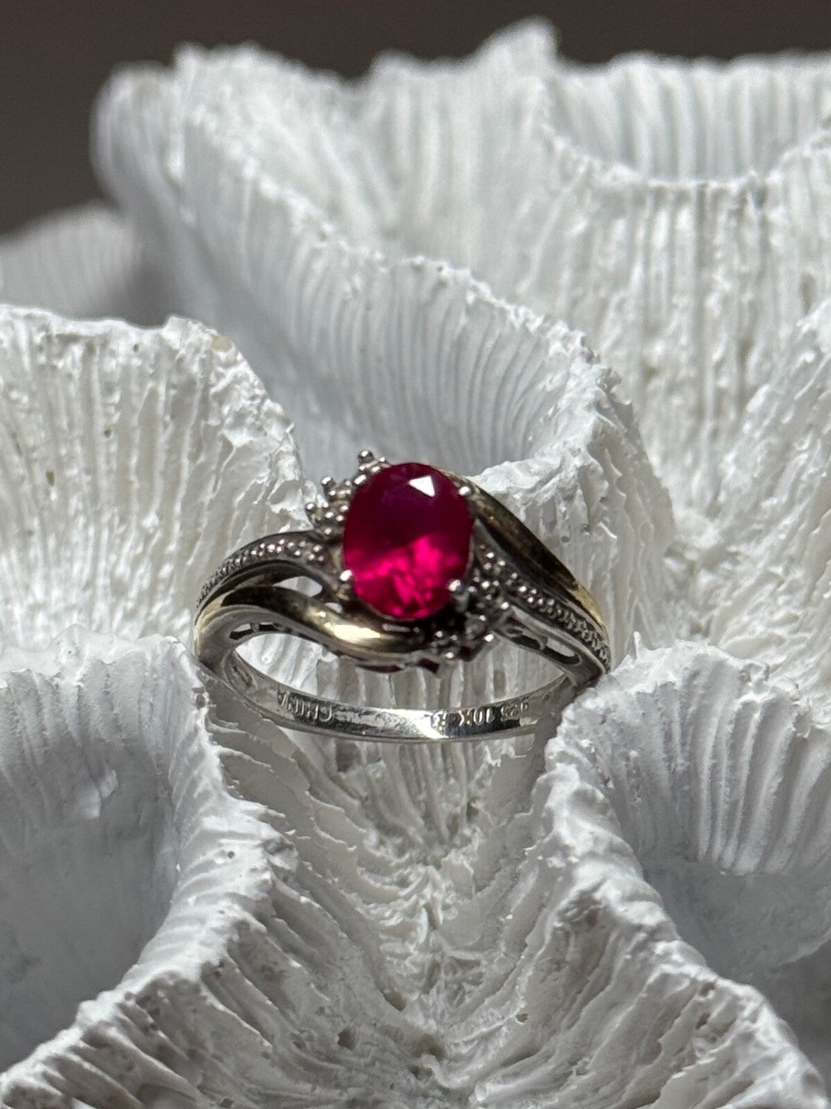 925 Sterling Silver & 10k Yellow Gold Ruby Ring Size 6