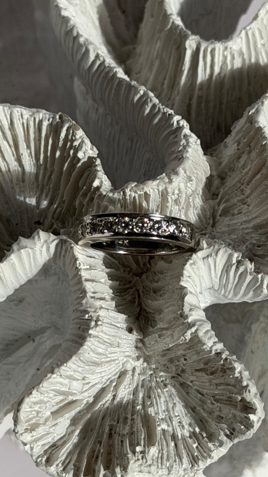 Classy 14K White Gold Diamond 0.75 ct Ring Size 5.5