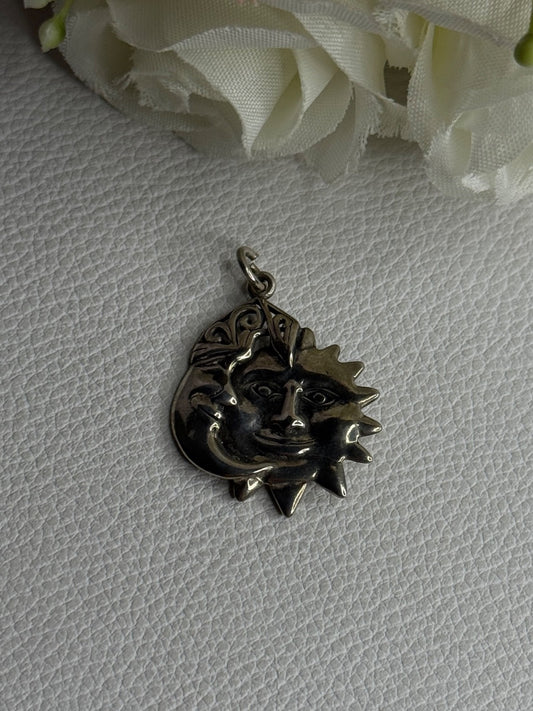 Vintage 925 Sterling Silver Moon & Sun Pendant Length 1.20 Inch