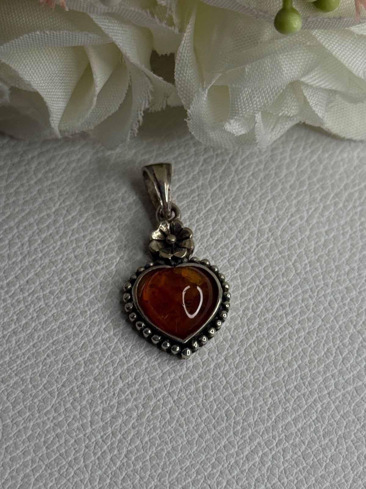 925 Sterling Silver Amber Heart & Flower Pendant Length 1.15 Inch