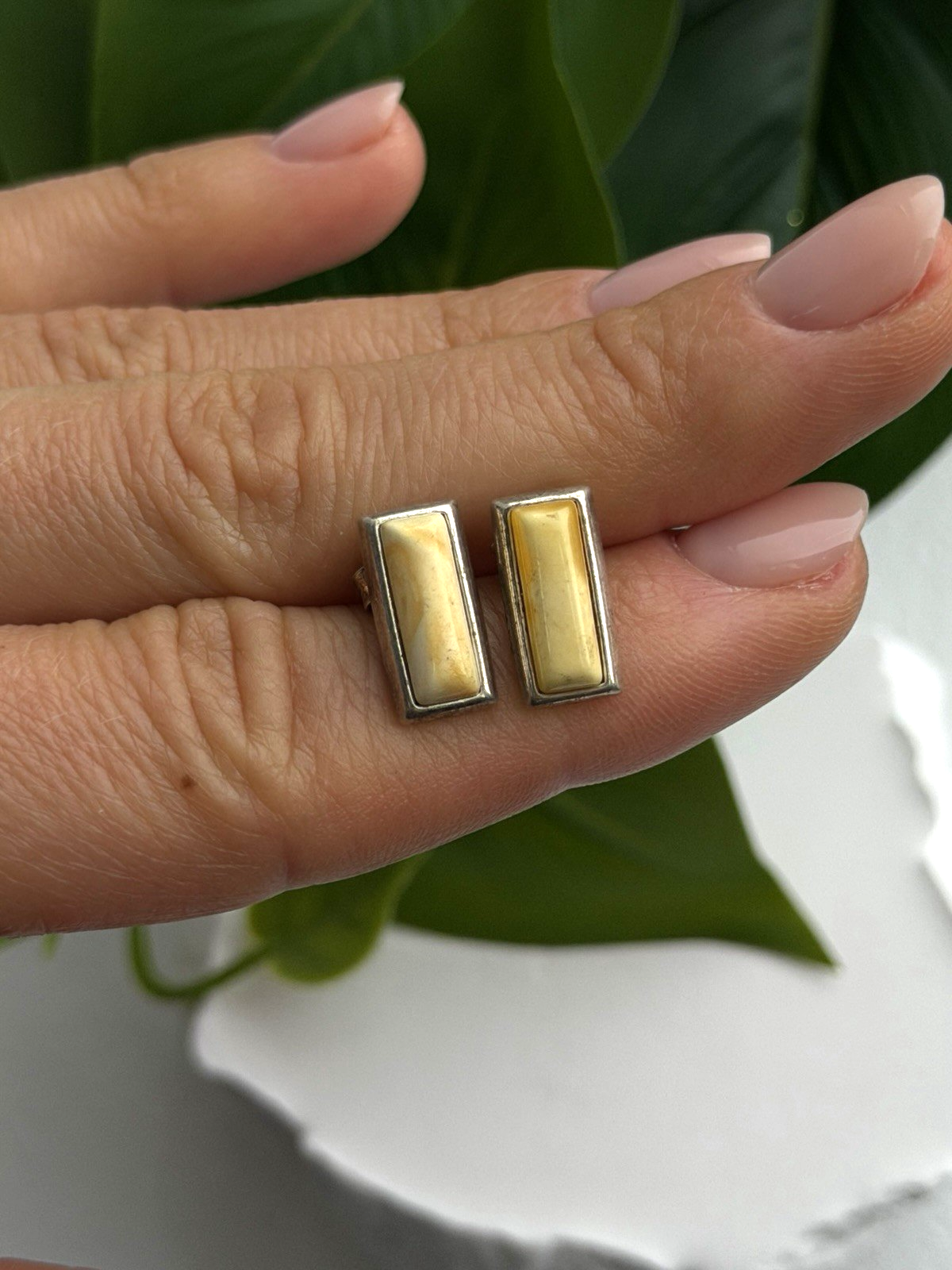 Vintage 925 Sterling Silver Golden Yellow Mother of Pearl Earrings