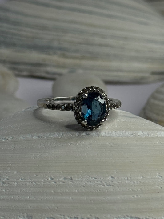925 Sterling Silver Spinel & Beryl Ring Size 7